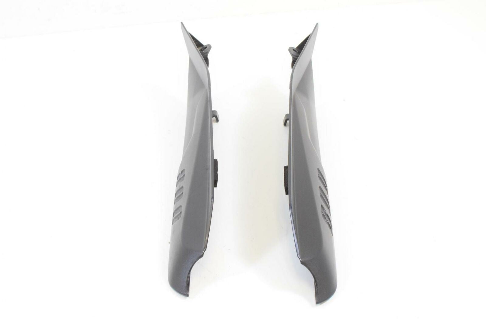 2011 Triumph Tiger 800XC 800 ABS Left Right Undertank Fairing Cover Set T2306253 {{ shop.shopifyCountryName }} - Mototech271