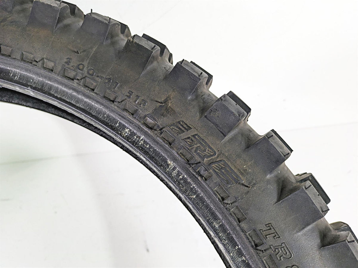 Used Motorcycle IRC TR8 Battle Rally Series Tire Front - 3.00-21 301700 {{ shop.shopifyCountryName }} - Mototech271