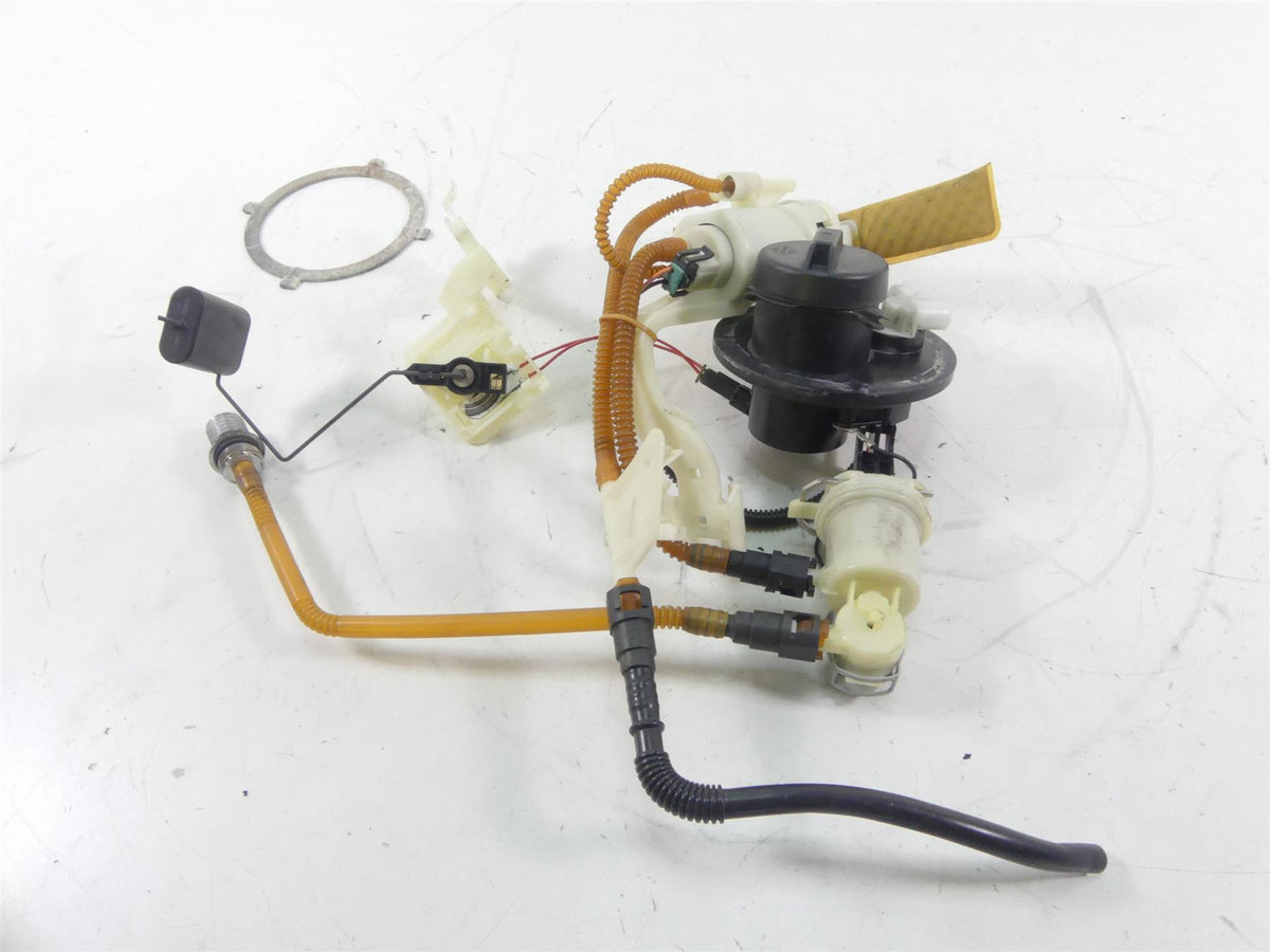2011 Harley Touring FLTRX Road Glide Fuel Gas Petrol Pump - Tested 62908-08 {{ shop.shopifyCountryName }} - Mototech271
