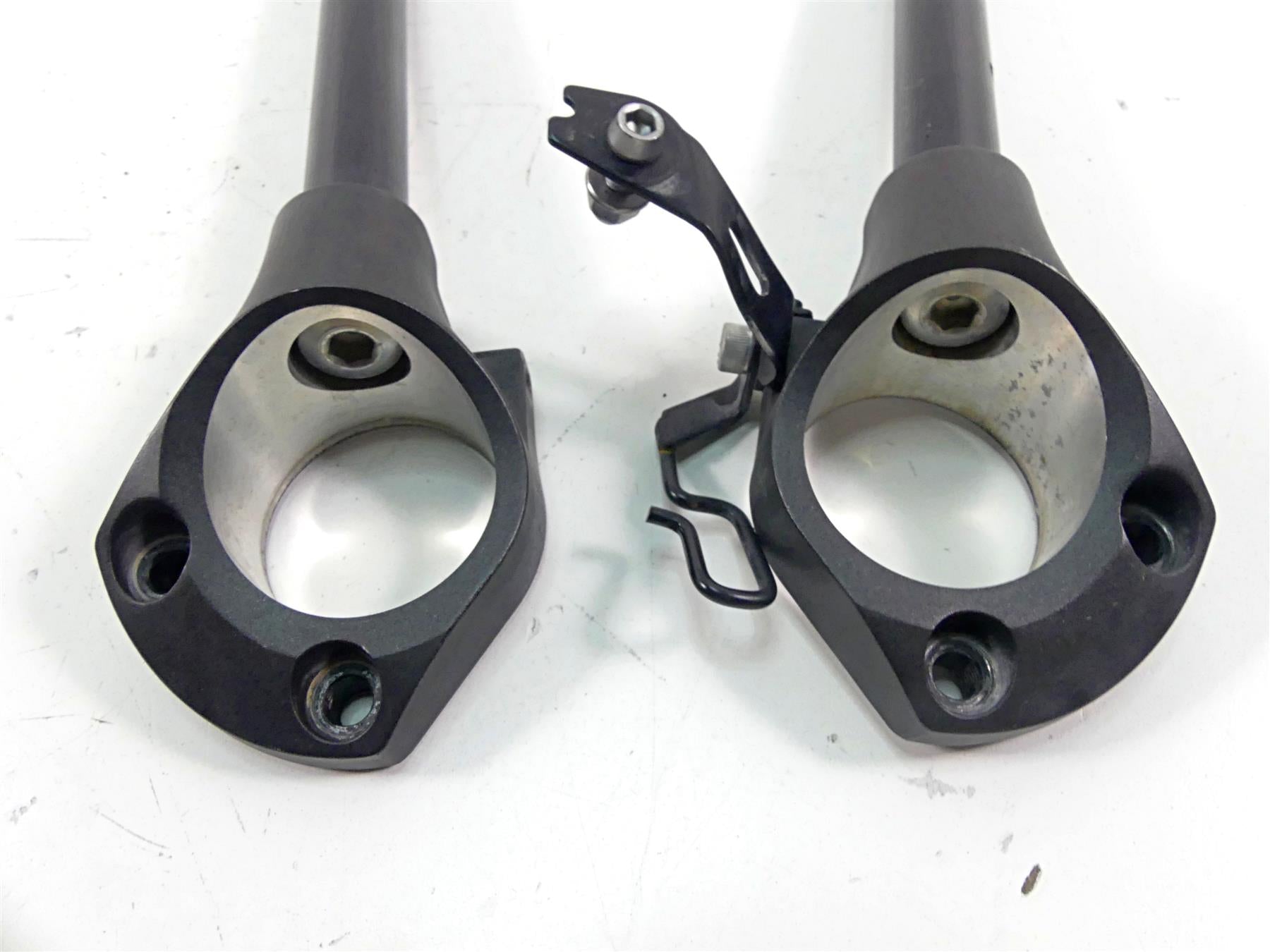 2017 Kawasaki ZX1400 ZX14R Ninja Handlebar Handle Bar Set 46012-0316 46012-0317 {{ shop.shopifyCountryName }} - Mototech271
