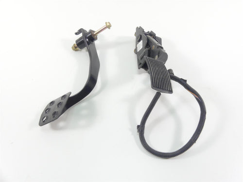 2018 Can Am Maverick X3 Turbo STD Brake Accelerate Foot Pedal Set 705601453 | Mototech271