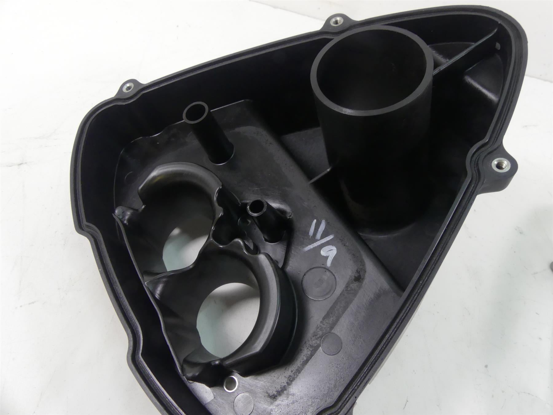 2007 Yamaha XVS1300 V-Star Air Box Cleaner & Cover Set 3D8-14421-01-00 {{ shop.shopifyCountryName }} - Mototech271