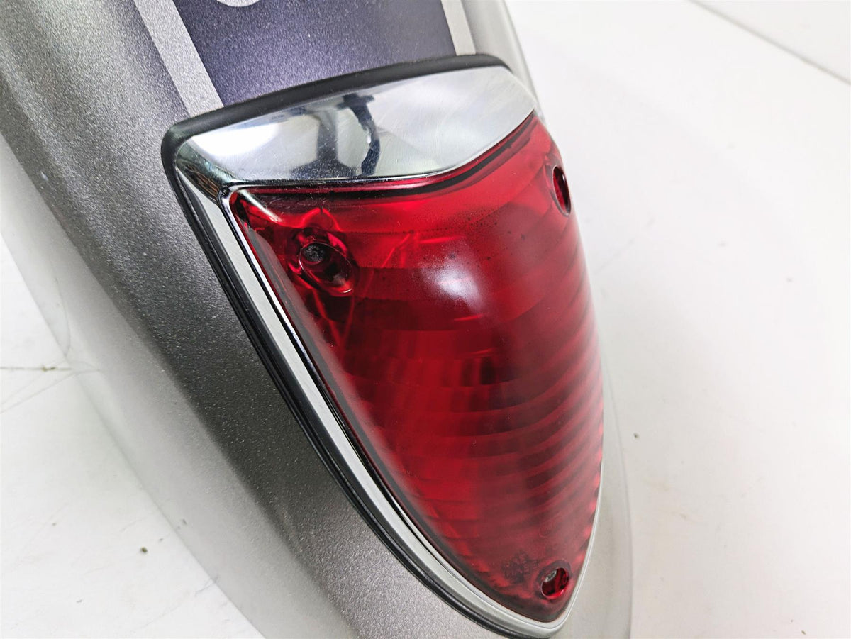 2007 Yamaha XVS1300 V-Star Tour Rear Fender + Taillight Set 3D8-21610-00 {{ shop.shopifyCountryName }} - Mototech271