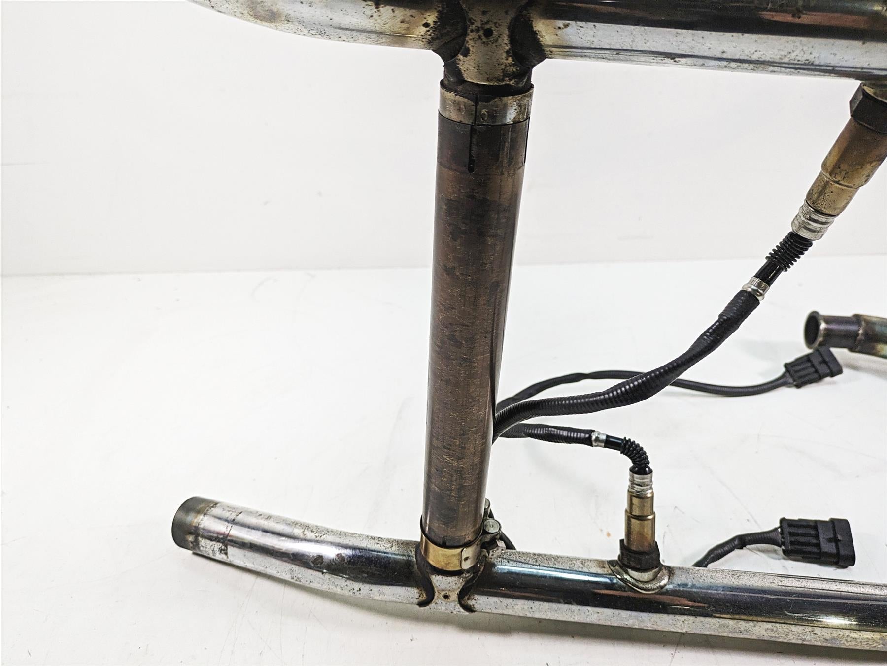 2013 Moto Guzzi V7 750 Stone Exhaust Pipe Header Manifold Set R 887846 L 887847 {{ shop.shopifyCountryName }} - Mototech271