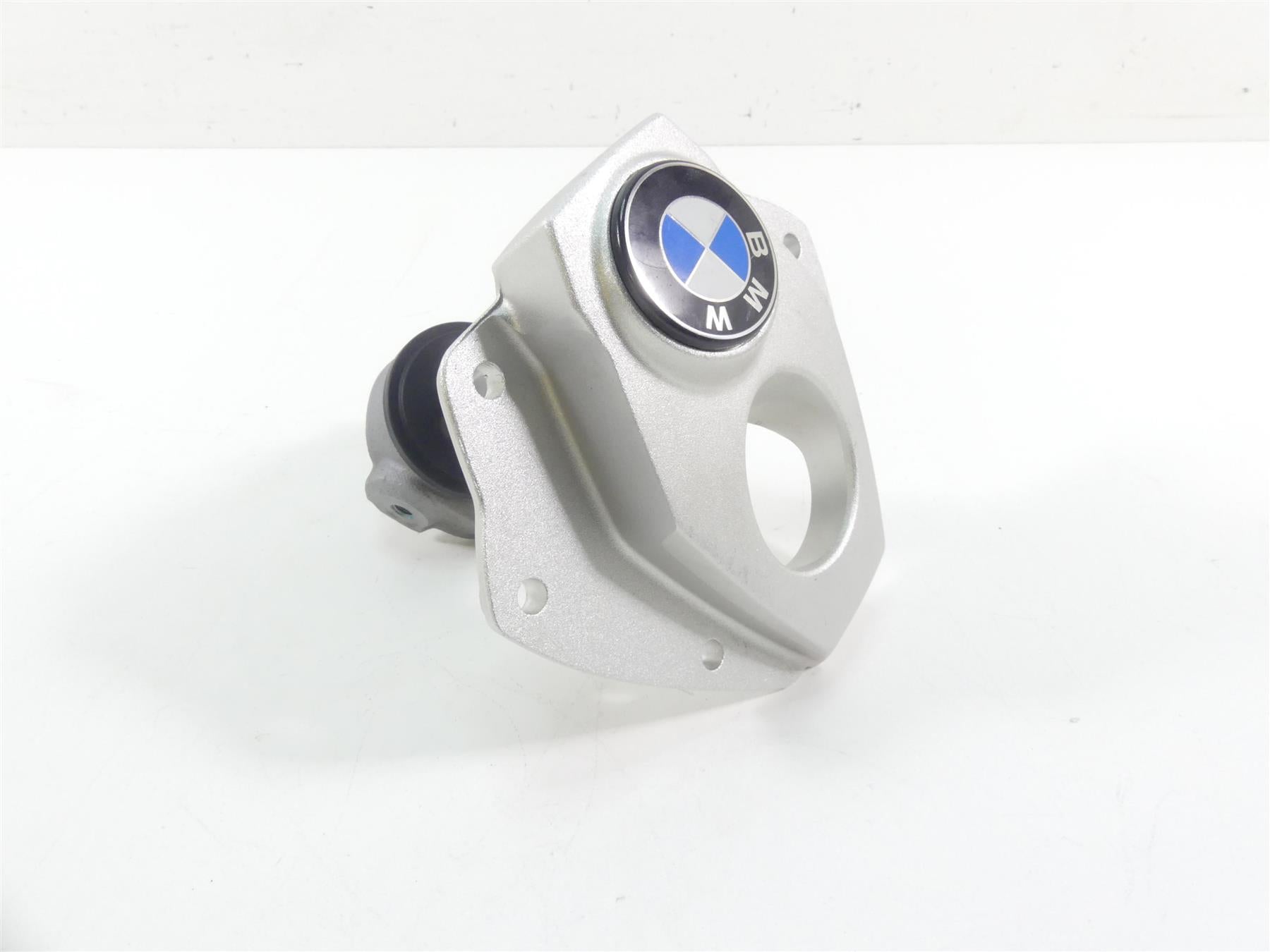 2014 BMW K1600 GTL K48 Upper Control Arm Bridge Steering Mount 32717721663 {{ shop.shopifyCountryName }} - Mototech271