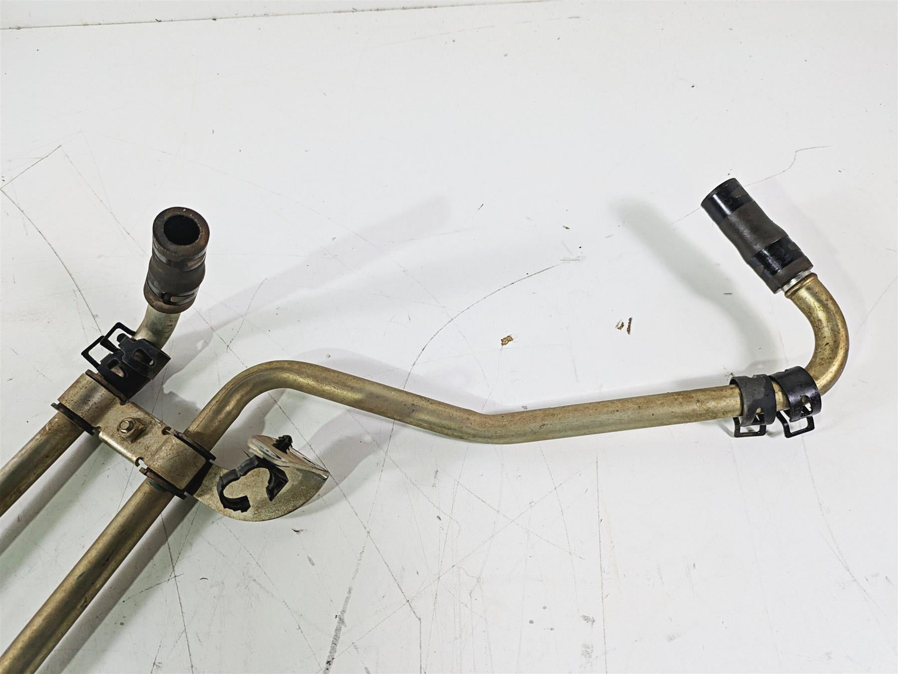 2022 Yamaha YXZ1000 R Oil Tank Reservoir & Lines 2HC-21751-02-00 {{ shop.shopifyCountryName }} - Mototech271
