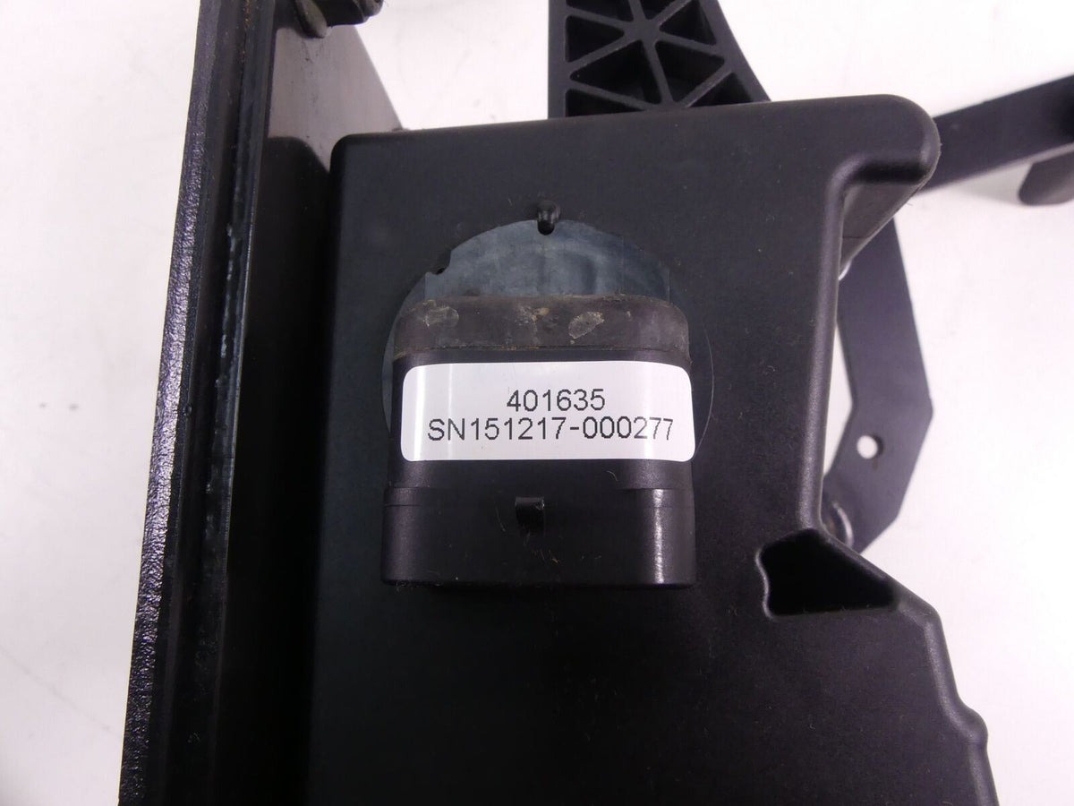2017 Polaris RZR1000 XP EPS Brake & Accelerate Pedal Set 1021765-458 4014042 {{ shop.shopifyCountryName }} - Mototech271