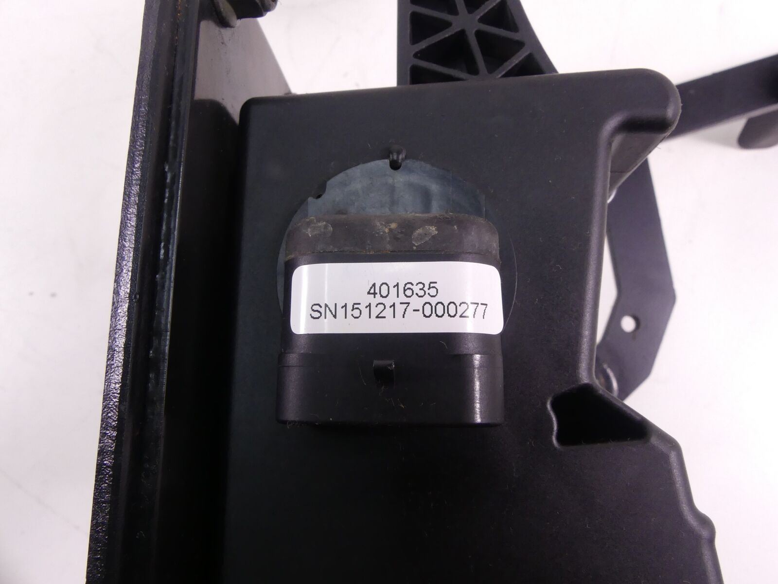 2017 Polaris RZR1000 XP EPS Brake & Accelerate Pedal Set 1021765-458 4014042 {{ shop.shopifyCountryName }} - Mototech271
