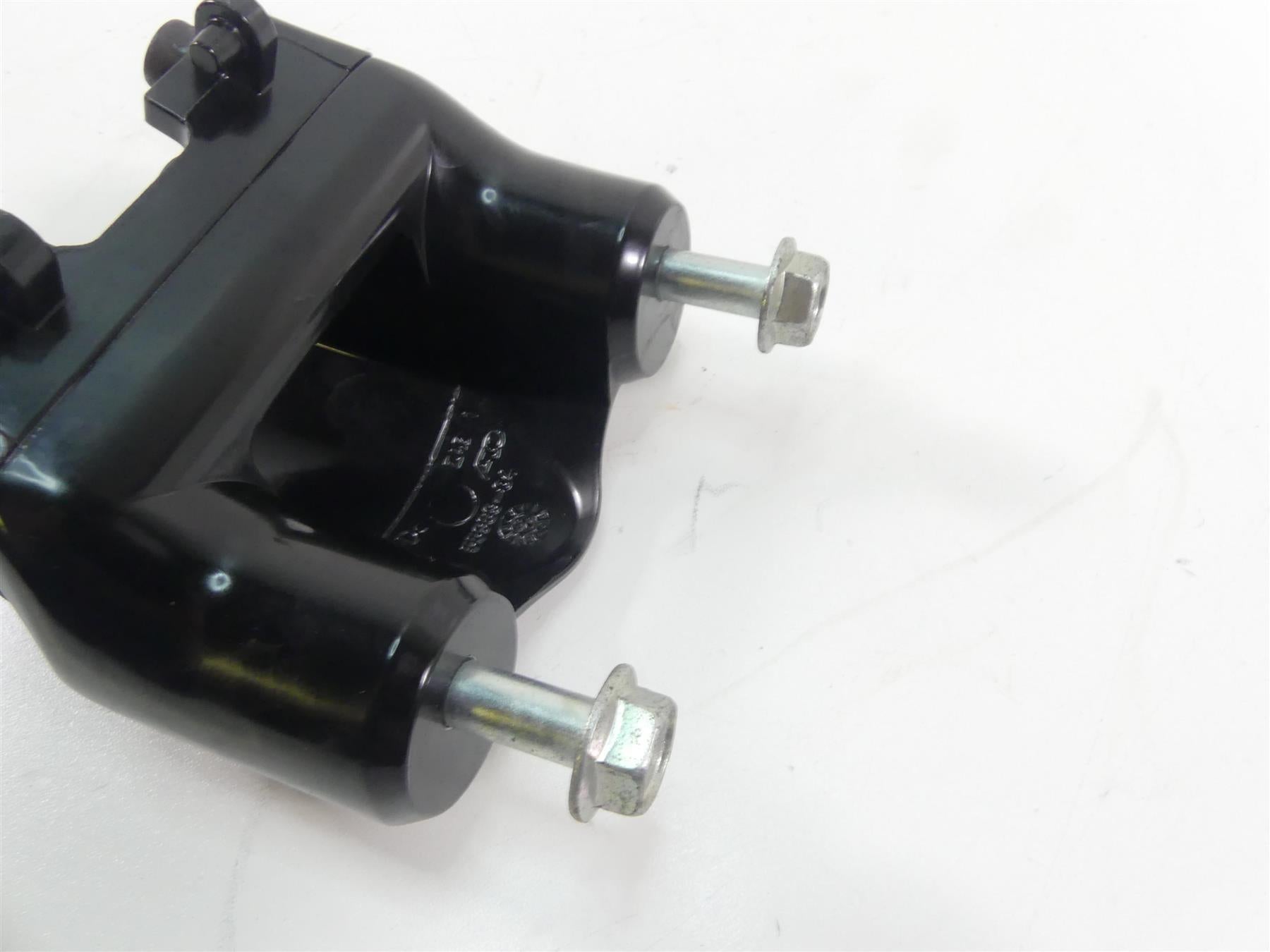 2006 Harley VRSCD Night Rod Handlebar Riser Speedometer Mount Set 55989-04 {{ shop.shopifyCountryName }} - Mototech271