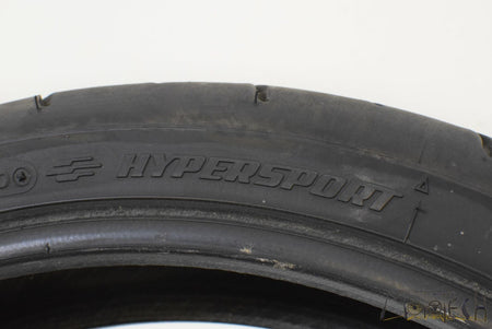 USED Front Tire BRIDGESTONE Hyperstport Battlax BT016 F 120/70-17 DOT5016 003027 {{ shop.shopifyCountryName }} - Mototech271