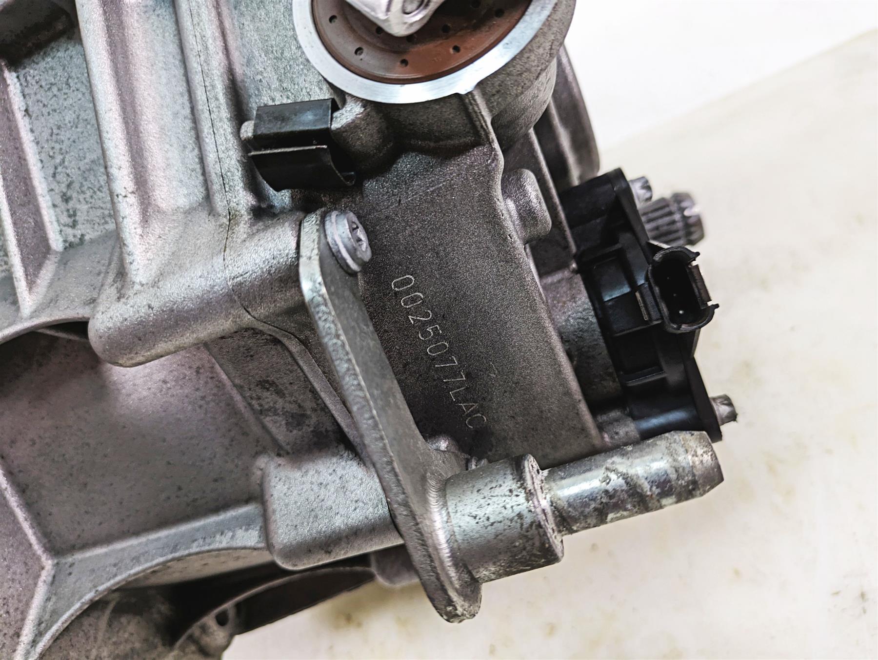 2007 BMW R1200RT K26 Transmission Tranny Gear Box Type 426 LAC 23007683433 {{ shop.shopifyCountryName }} - Mototech271