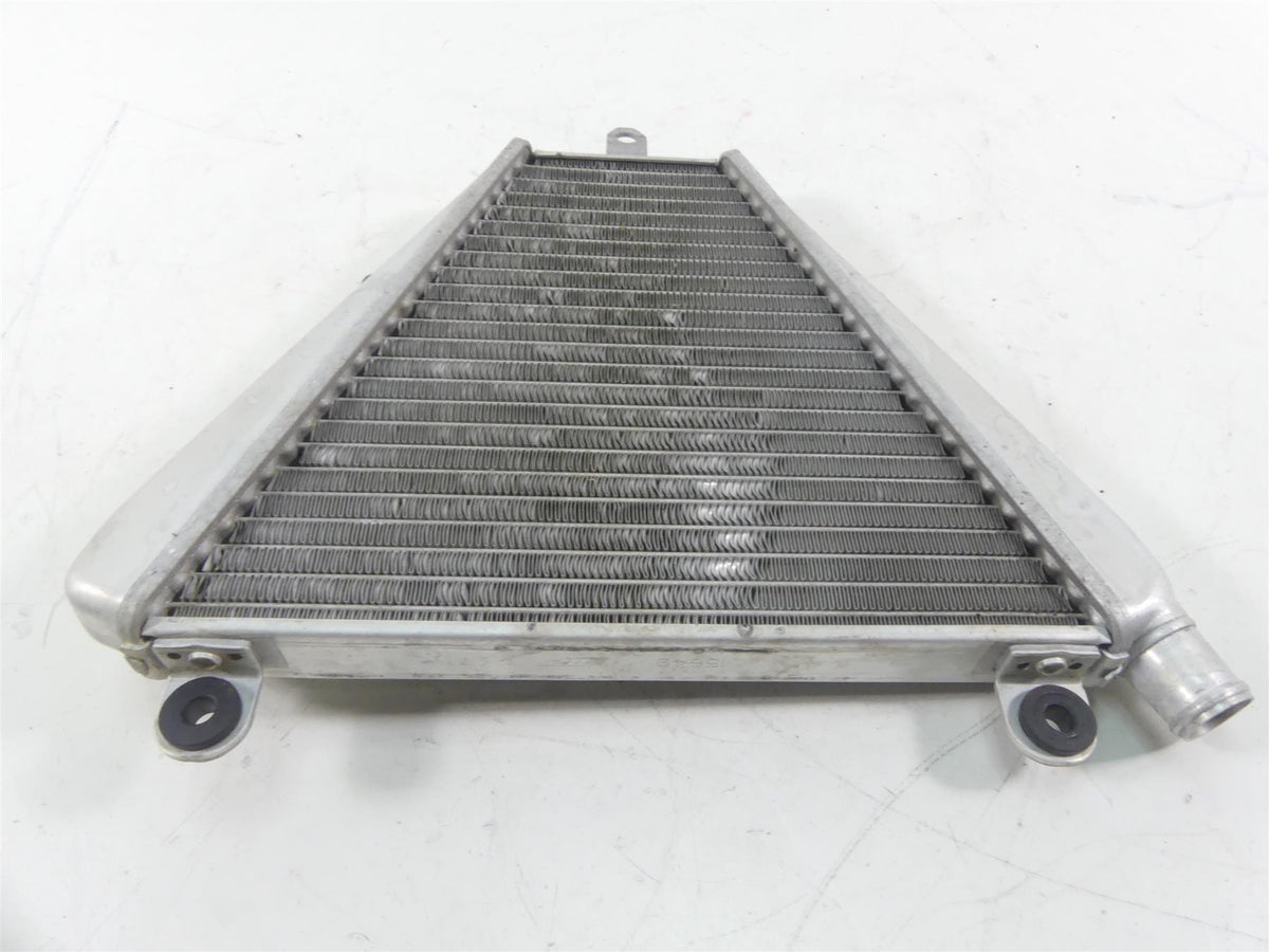 2020 Ducati Panigale V2 Lower Coolant Radiator - Straight No Leaks 54840972B {{ shop.shopifyCountryName }} - Mototech271