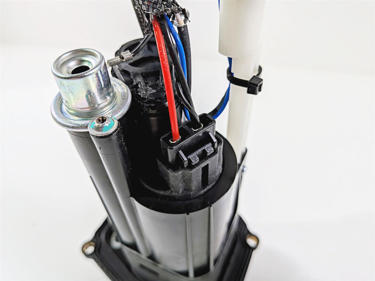 2019 Ducati 959 Panigale Fuel Gas Petrol Pump - Tested - Read 16024272A {{ shop.shopifyCountryName }} - Mototech271