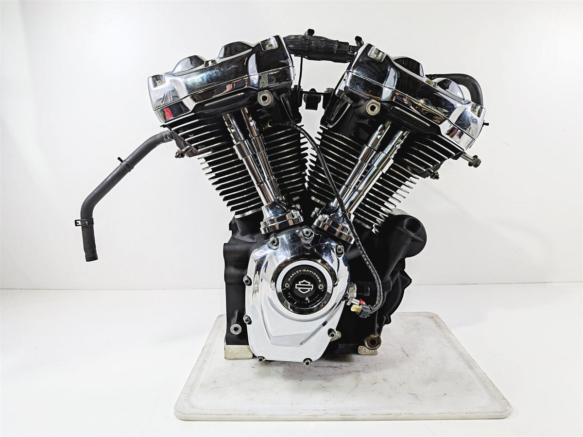 2017 Harley Touring FLHXS Street Glide Engine Motor 107 M8 19K - Video 16200370 {{ shop.shopifyCountryName }} - Mototech271