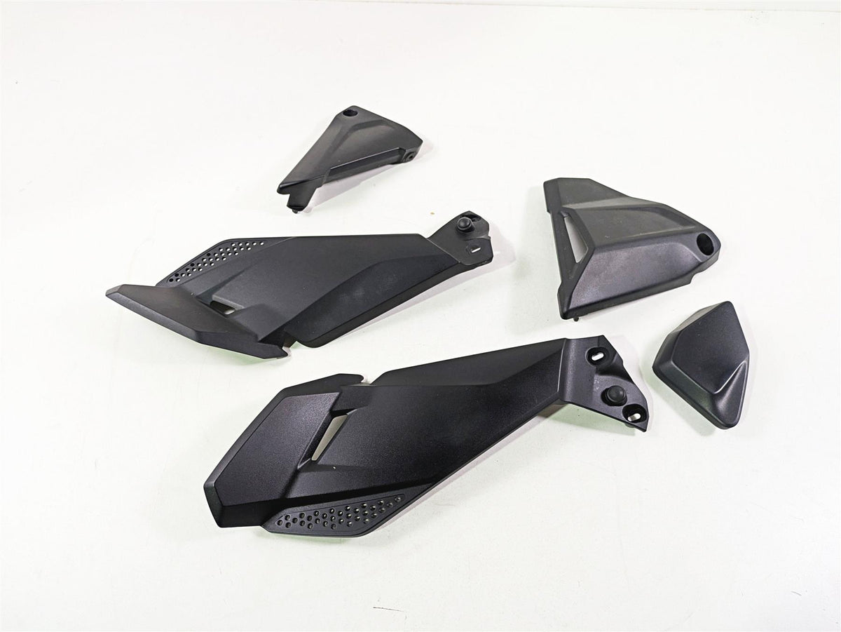 2017 BMW R1200 GS K50 Plastic Frame Infill Set 46638556637 46638556638 {{ shop.shopifyCountryName }} - Mototech271