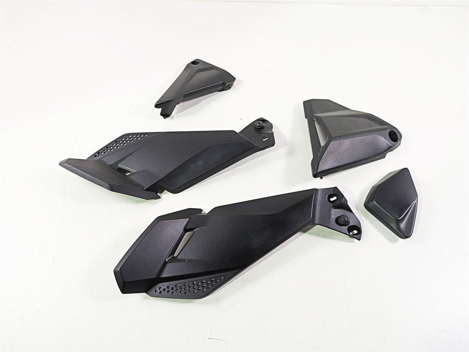 2017 BMW R1200 GS K50 Plastic Frame Infill Set 46638556637 46638556638 {{ shop.shopifyCountryName }} - Mototech271