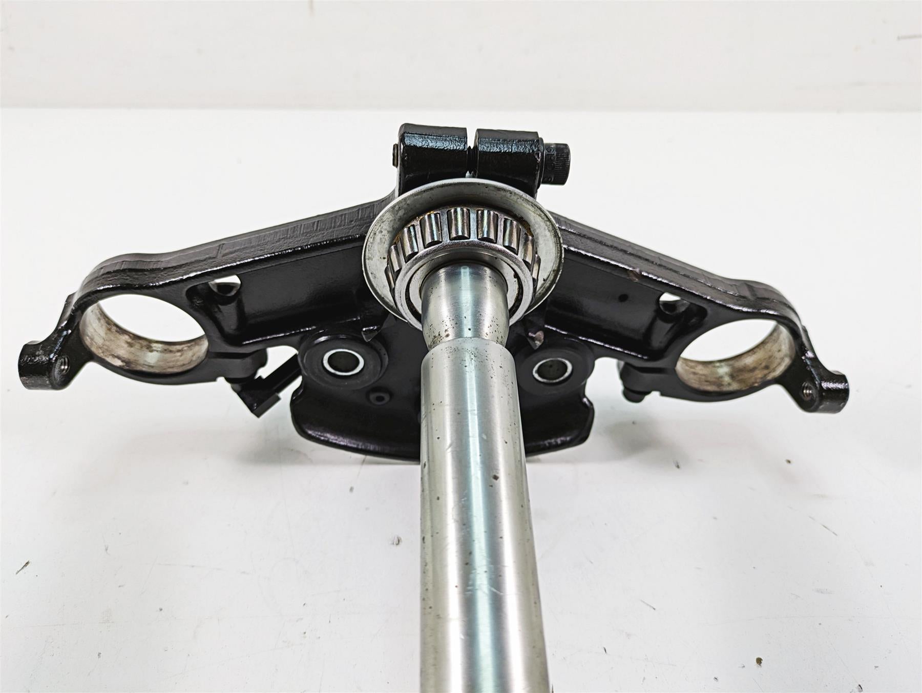 2018 Harley Touring FLHXSE CVO Street Glide Upper Lower Triple Trees 45900091A {{ shop.shopifyCountryName }} - Mototech271