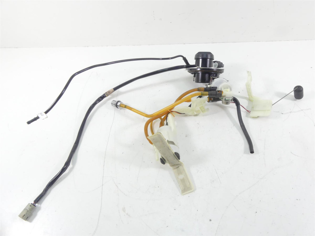 2016 Harley Touring FLTRX Road Glide Fuel Gas Petrol Pump - Tested 75069-08 {{ shop.shopifyCountryName }} - Mototech271