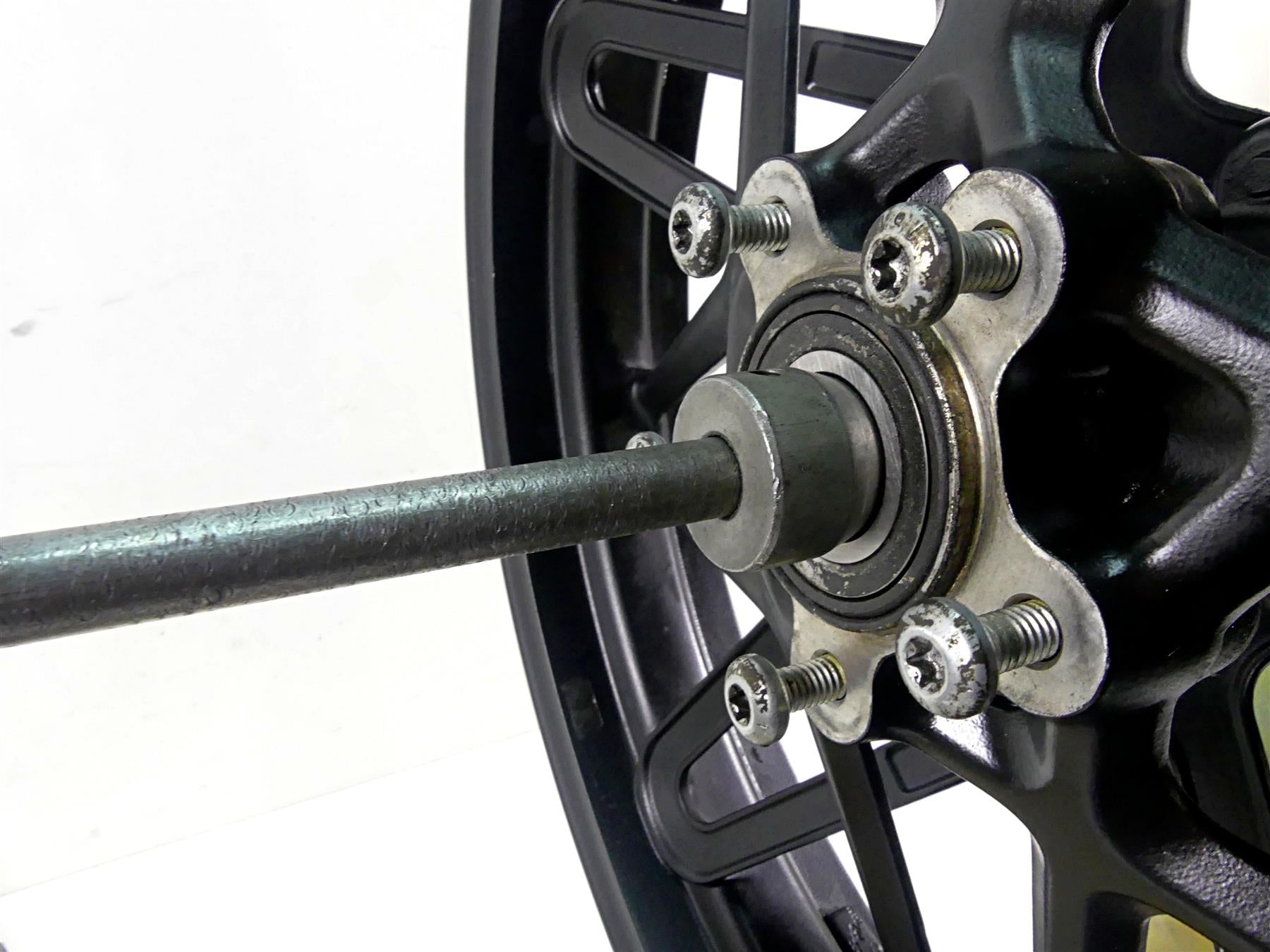2017 Harley XL1200 CX Sportster Roadster Straight 19x3 Front Wheel Rim 43300416 {{ shop.shopifyCountryName }} - Mototech271