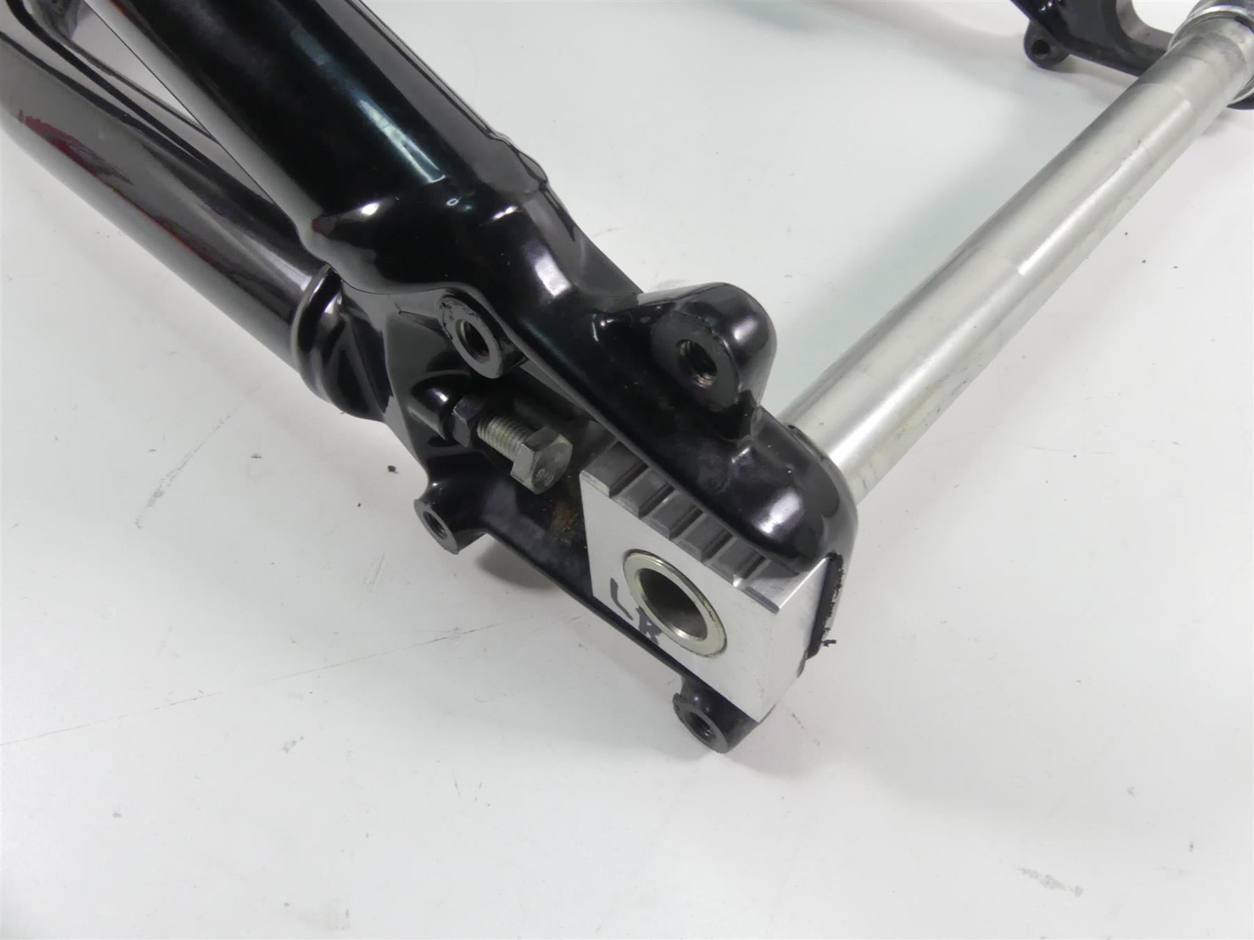 2022 Indian FTR1200 S Straight Rear Swingarm Swing Arm + Axle 1025419 {{ shop.shopifyCountryName }} - Mototech271