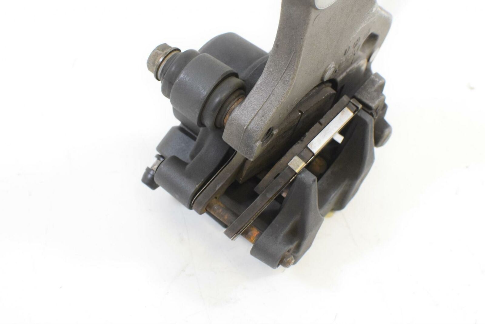 2005 Yamaha YZFR1 YZF R1 Rear Nissin Brake Caliper 5VY-2580W-00-00 {{ shop.shopifyCountryName }} - Mototech271