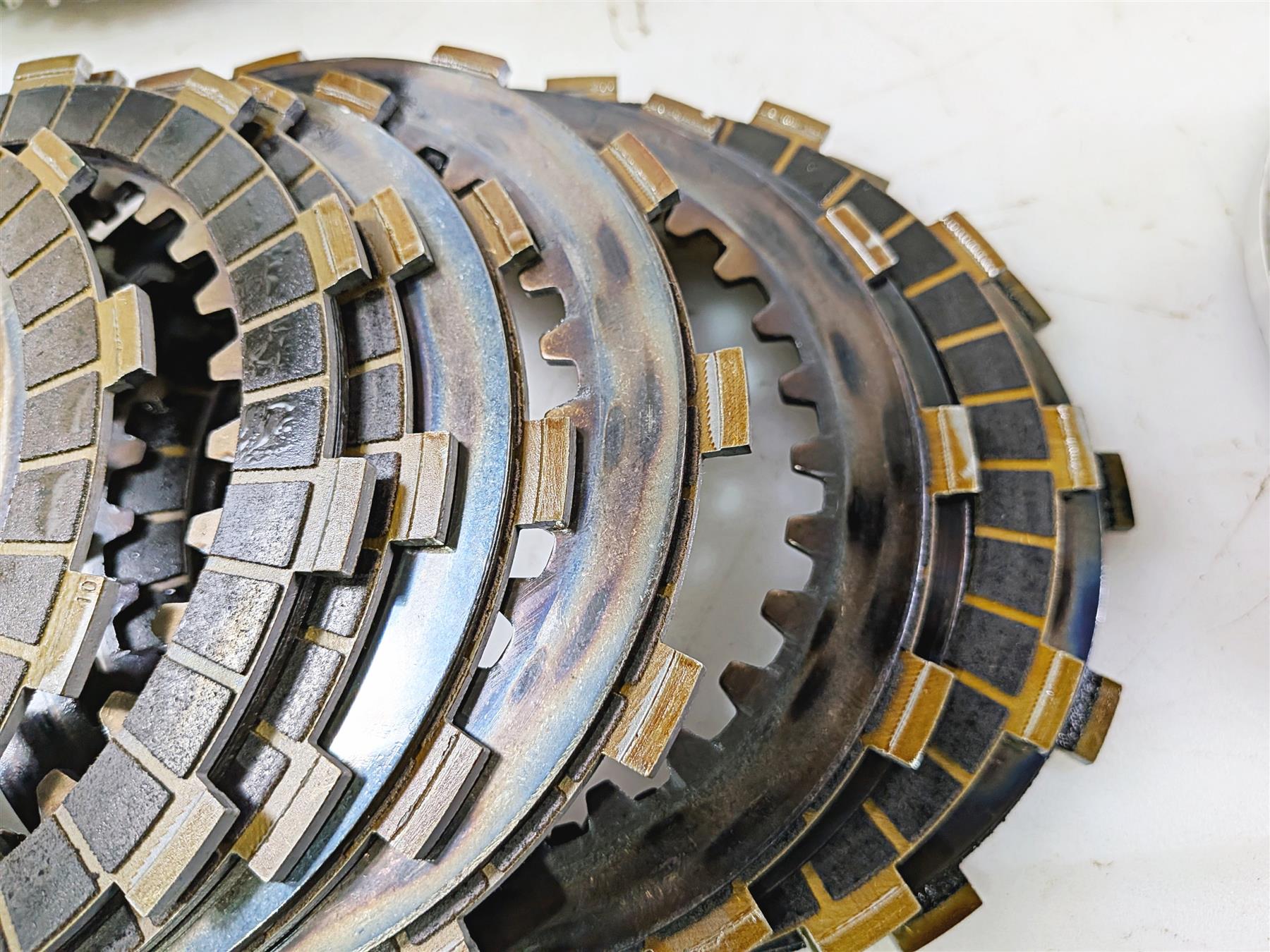 2008 Yamaha YZF R1 RN19 Clutch Basket & Friction Disc Set 4C8-16150-00-00 {{ shop.shopifyCountryName }} - Mototech271