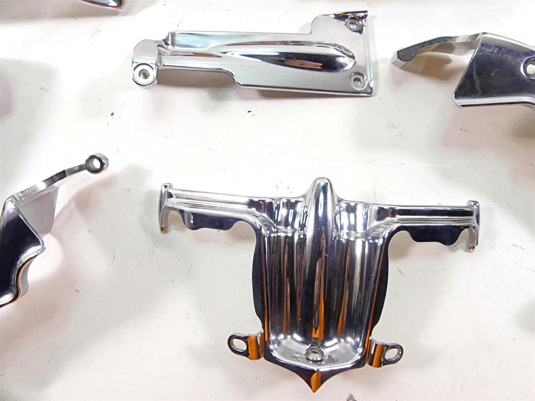 2007 Harley Touring FLHRSE CVO Road King Kuryakyn Engine Chrome Covers 7877 {{ shop.shopifyCountryName }} - Mototech271