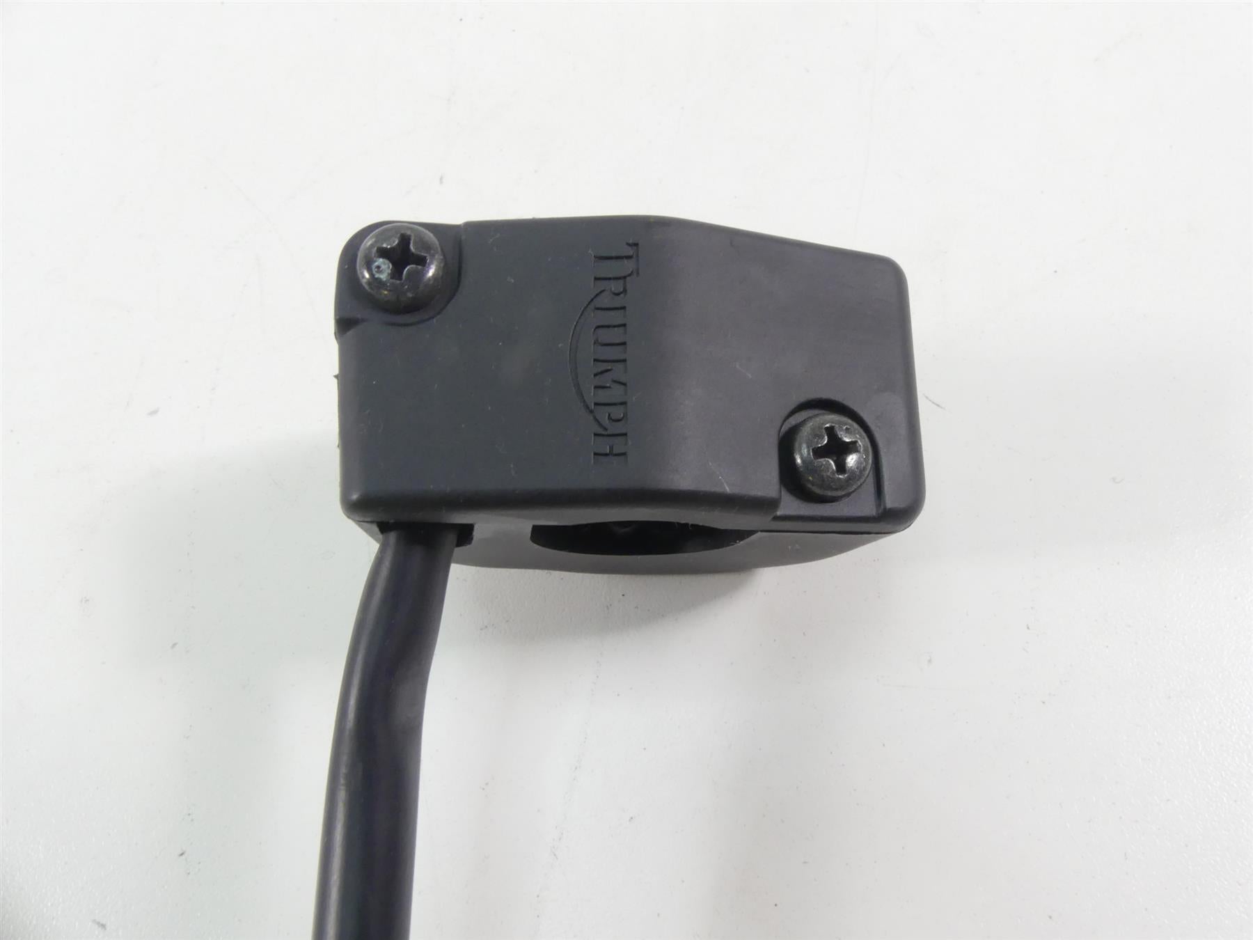 2015 Triumph 1050 Speed Triple R Right Hand Start Kill Control Switch T2049237 {{ shop.shopifyCountryName }} - Mototech271