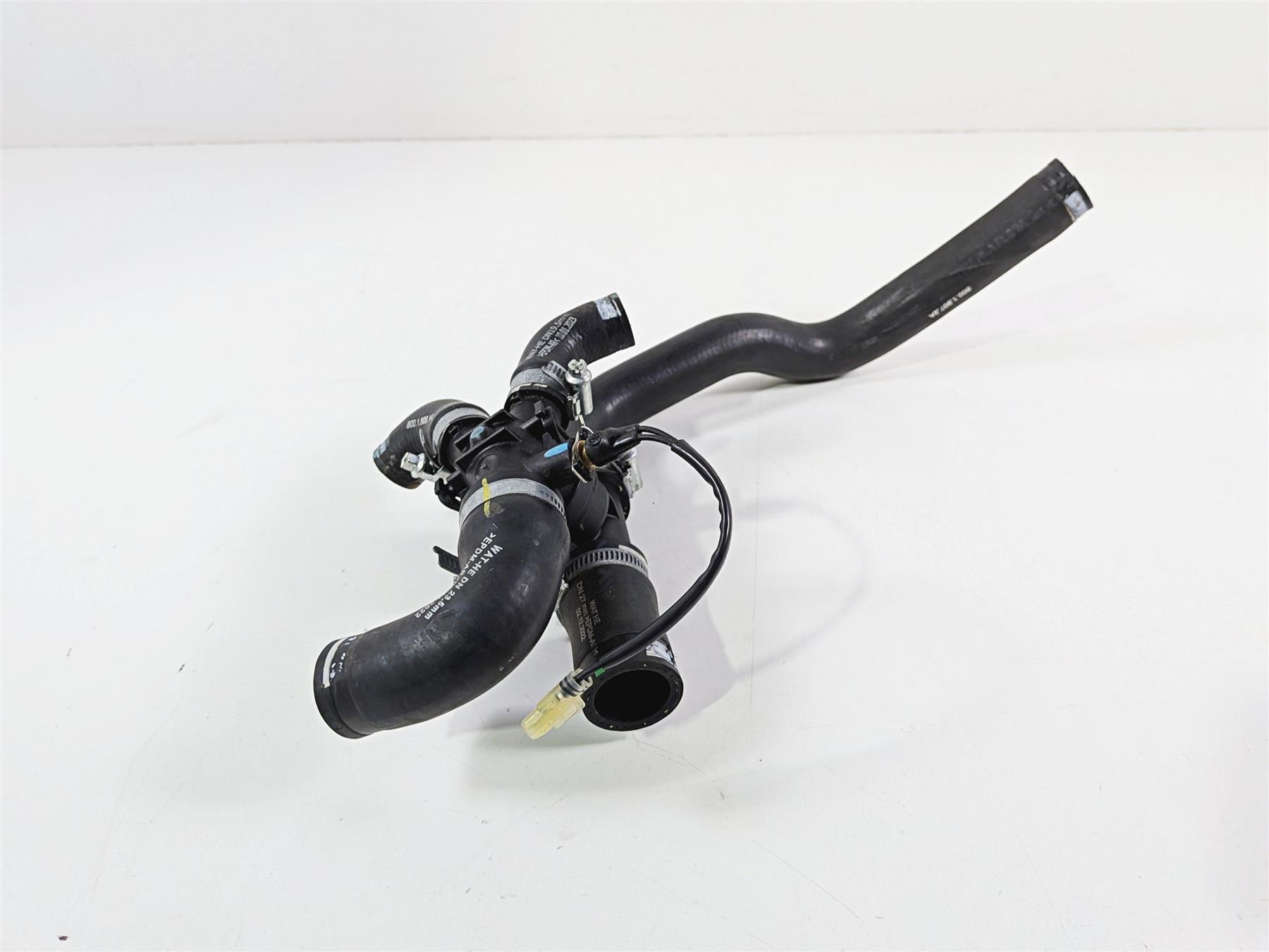 2023 Ducati Streetfighter V4 Coolant Water Thermostat & Hoses 55320161A-Mototech271