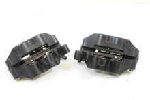 Load image into Gallery viewer, 2017 Indian Chieftain Dark Horse Front Brake Caliper Set 1912390 1912391 | Mototech271
