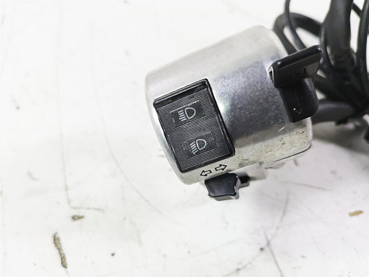 2002 Honda GL1500 CD Valkyrie Deluxe Left Hand Control Switch 35020-MZ0-670 {{ shop.shopifyCountryName }} - Mototech271