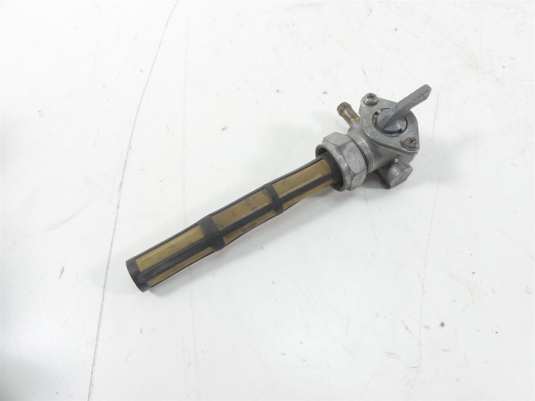 1989 Harley Touring FLTC Tour Glide Fuel Gas Petrol Valve Petcock 62167-81 {{ shop.shopifyCountryName }} - Mototech271