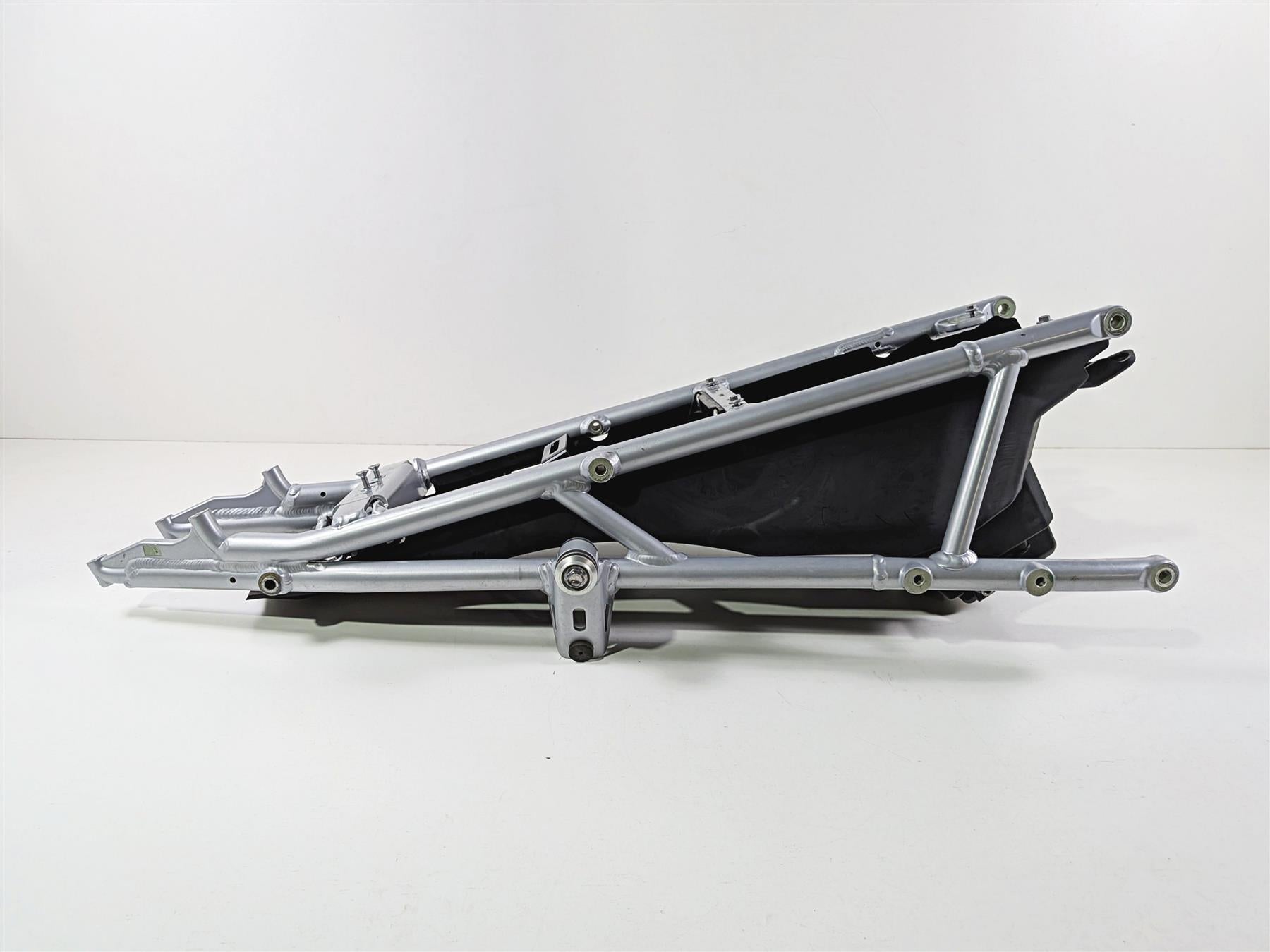 2022 Triumph Tiger 900 GT Pro Subframe Sub Frame & Inner Fender T2072195 {{ shop.shopifyCountryName }} - Mototech271