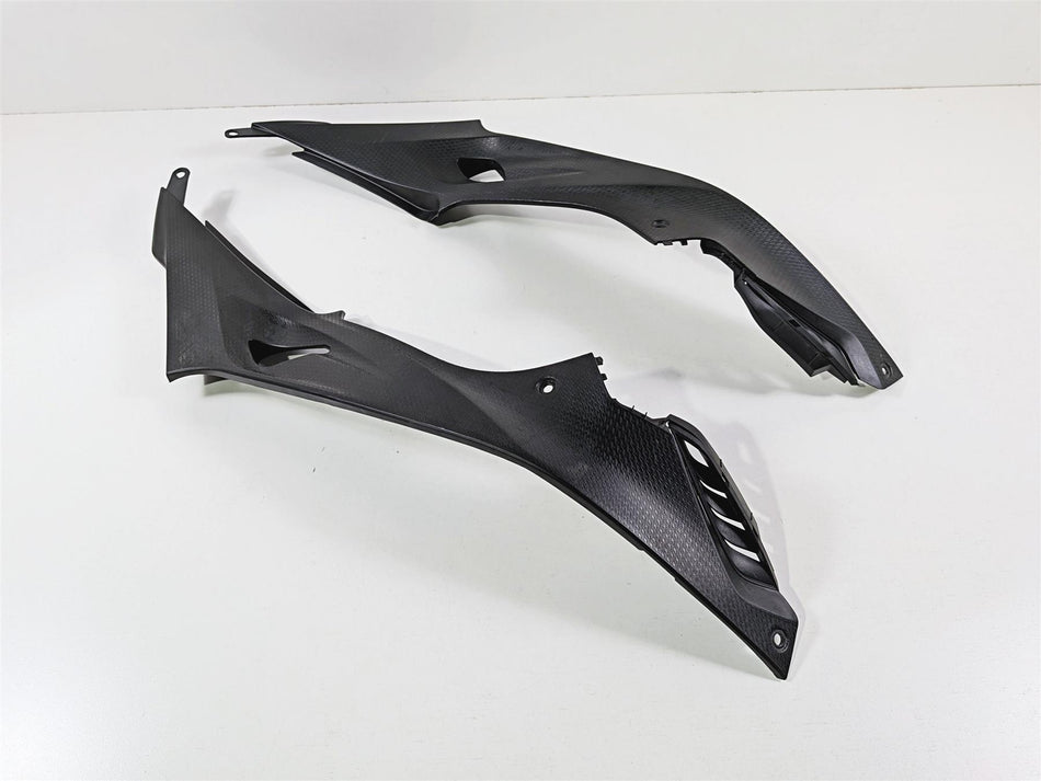 2017 BMW S1000RR K46 Left Right Under Tank Side Cover Fairing 46638551925 {{ shop.shopifyCountryName }} - Mototech271