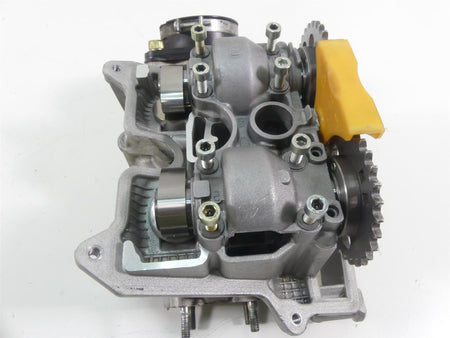 2004 Aprilia RSV1000 R Mille Front Cylinderhead Cylinder Head AP0613465 {{ shop.shopifyCountryName }} - Mototech271
