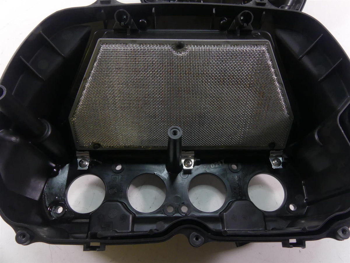 2021 Honda CBR600RR Air Box Filter Cleaner Breather & Injectors 17220-MFJ-D00 {{ shop.shopifyCountryName }} - Mototech271