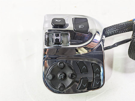 2017 Indian Chieftain Limited Chrome Left Hand Control Switch Audio 4015197 {{ shop.shopifyCountryName }} - Mototech271