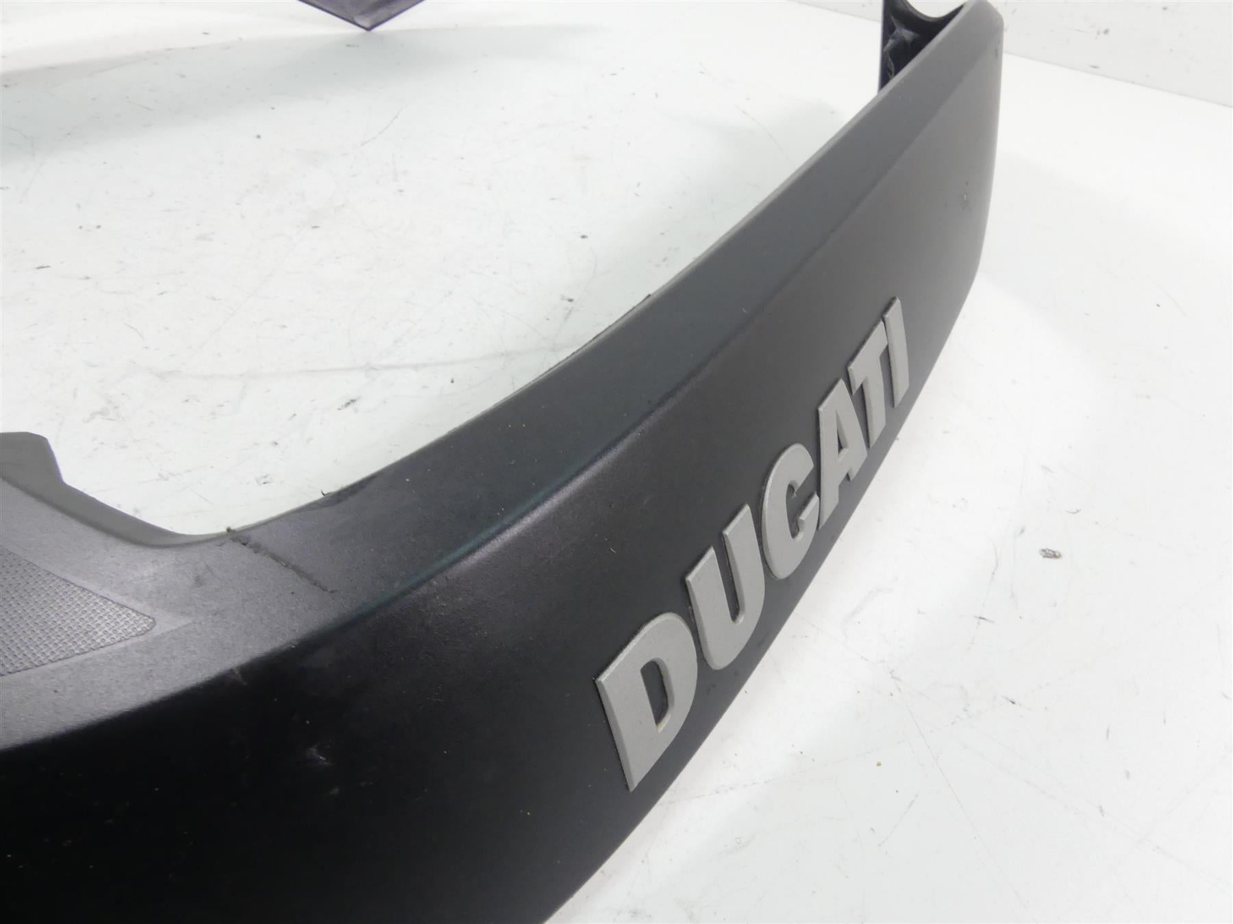 2020 Ducati Multistrada 1260 Enduro Front Nose Radiator Side Cover Set 48016922A {{ shop.shopifyCountryName }} - Mototech271