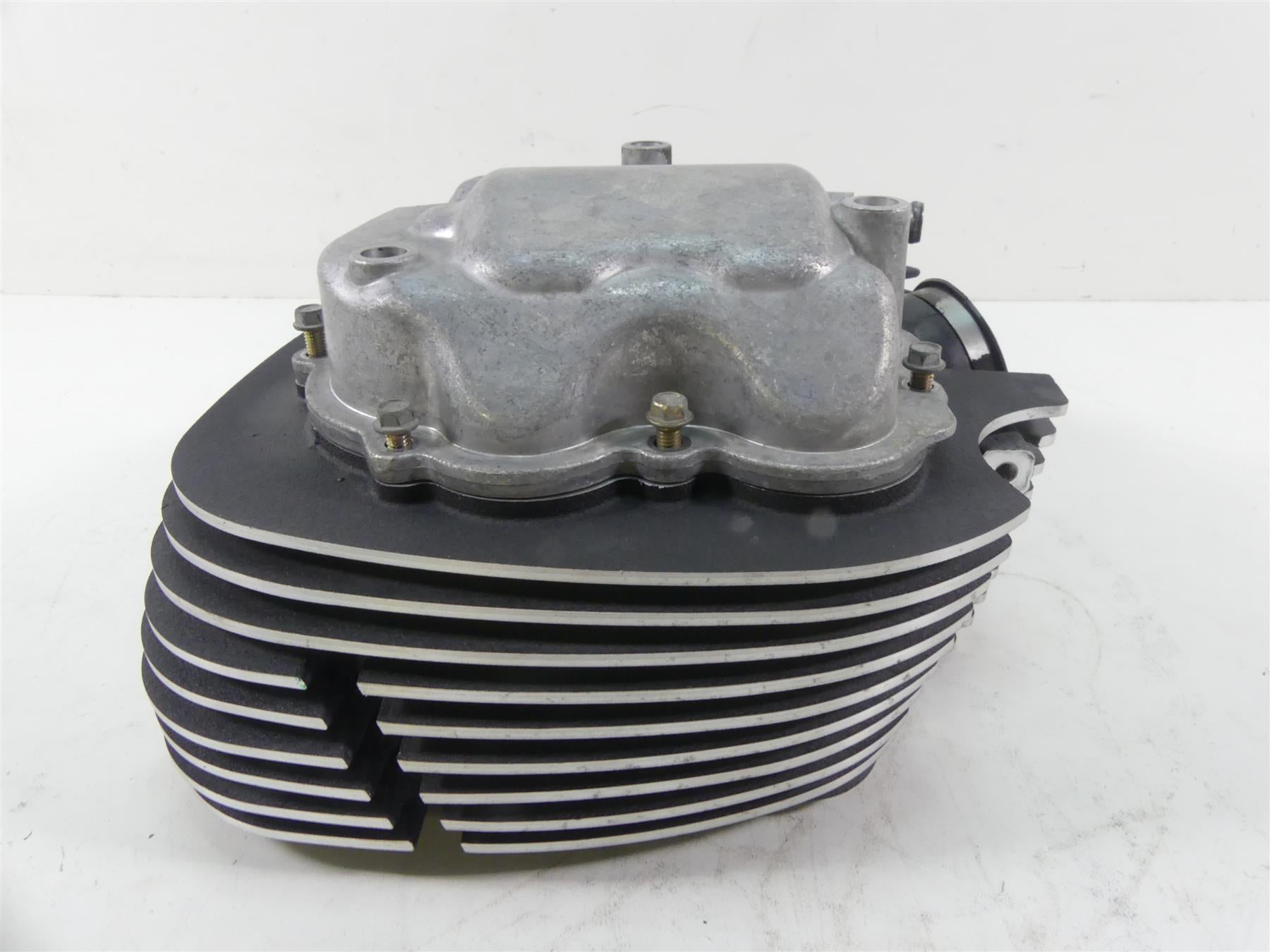 2016 Indian Chieftain Dark Horse Rear Cylinderhead Cylinder Head +Cover 3022668 {{ shop.shopifyCountryName }} - Mototech271