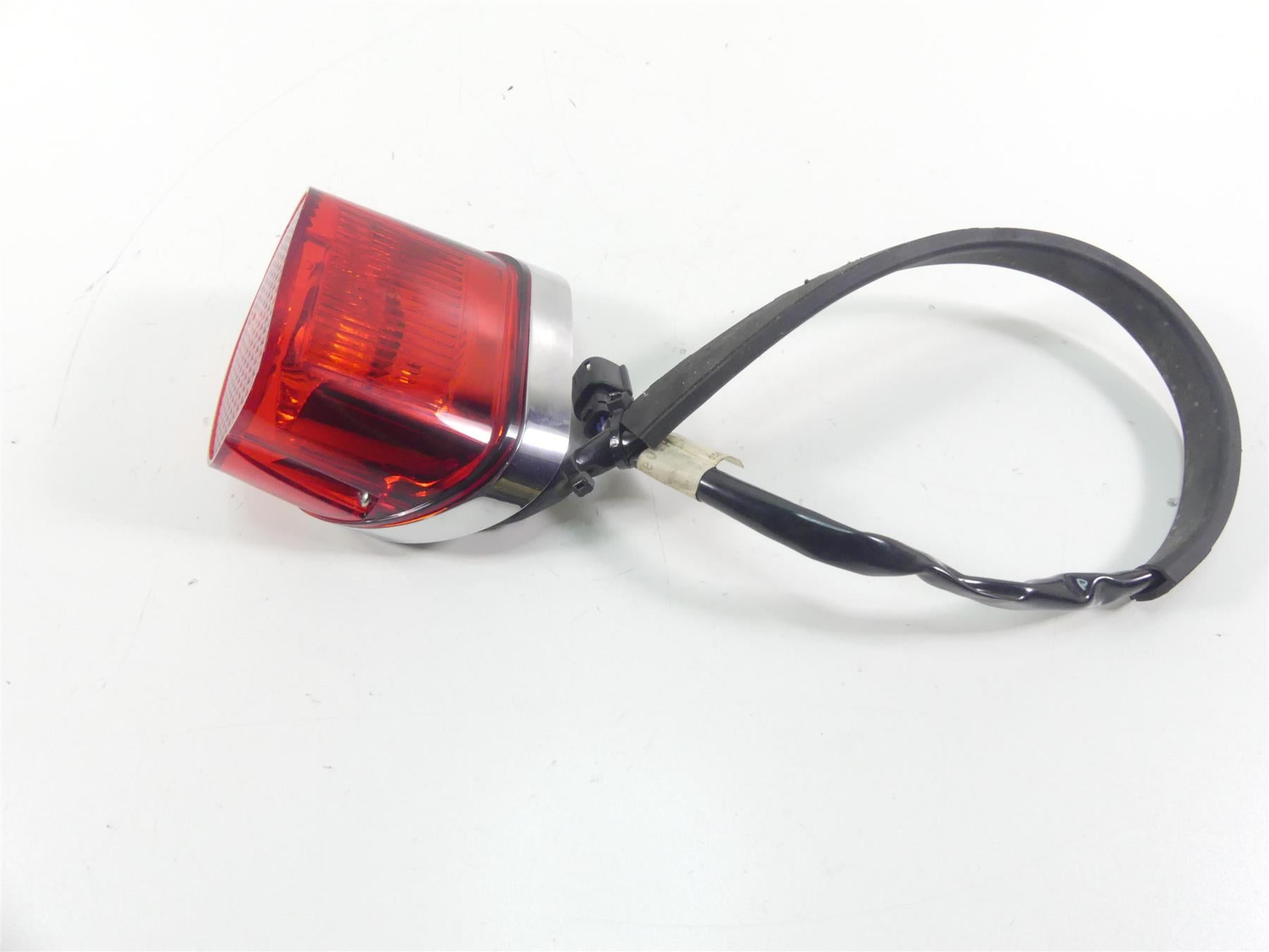 2016 Harley Touring FLHR Road King Taillight Tail Rear Light & Wiring 68066-99A {{ shop.shopifyCountryName }} - Mototech271