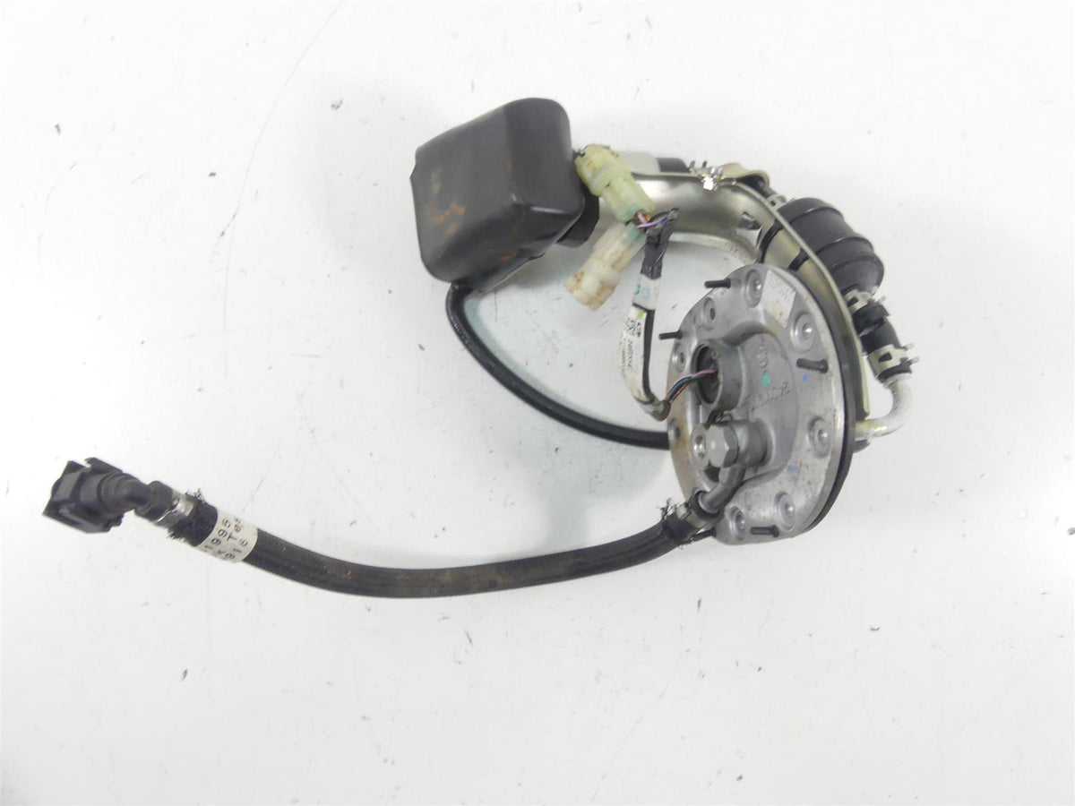 2017 Triumph Thruxton 1200 R Fuel Gas Petrol Pump 4k Only T2402902 T1240330 {{ shop.shopifyCountryName }} - Mototech271