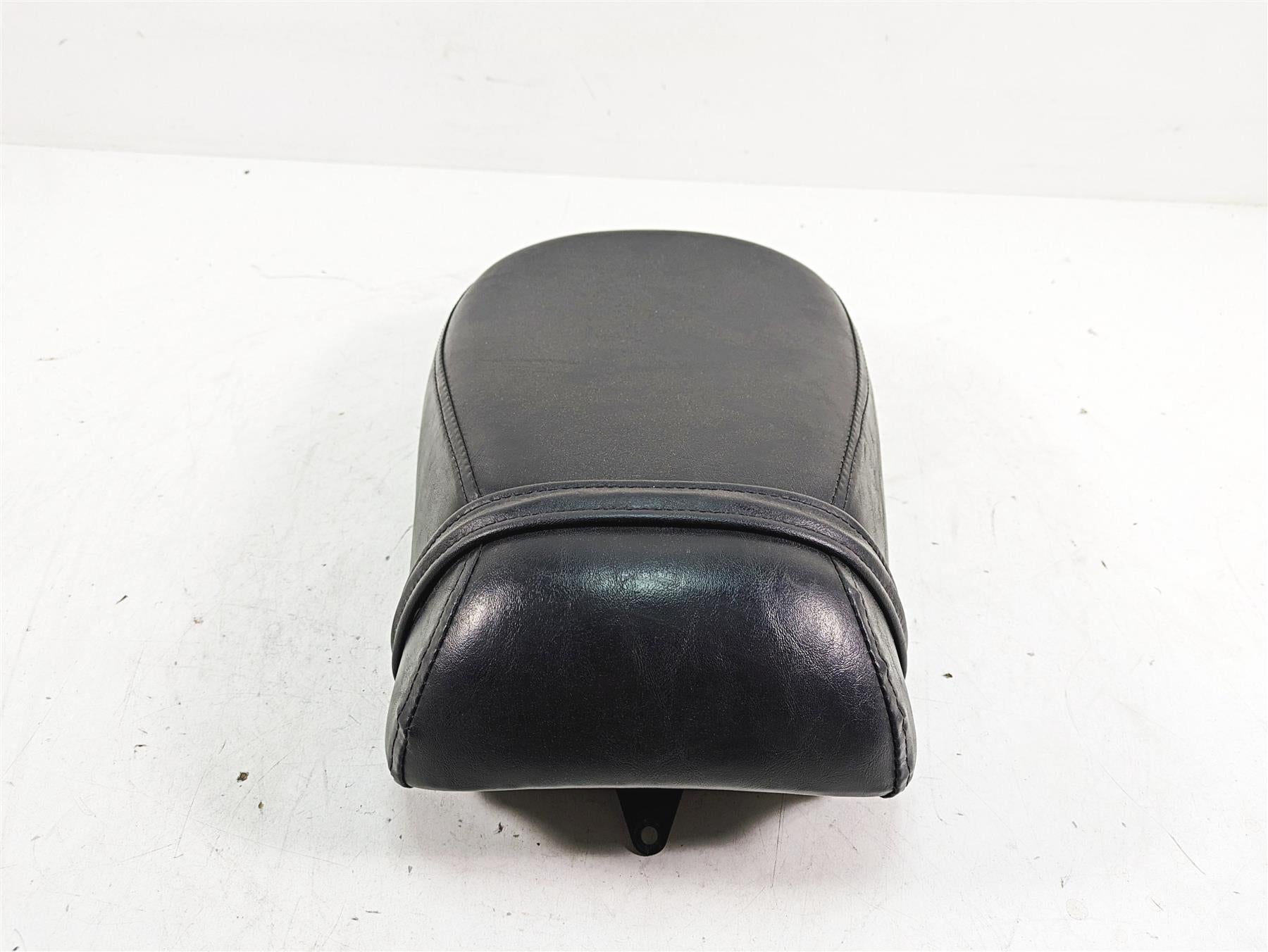 1997 Kawasaki VN1500 Vulcan Rear Passenger Seat Saddle 53001-1307A {{ shop.shopifyCountryName }} - Mototech271