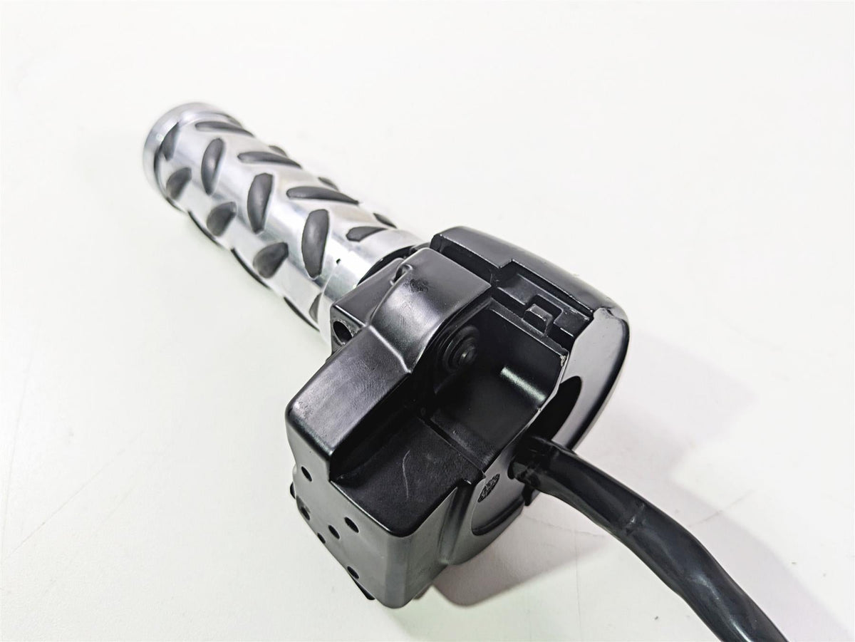 1996 Harley Touring FLHTCUI Electra Glide Right Hand Control Switch 71684-06A {{ shop.shopifyCountryName }} - Mototech271