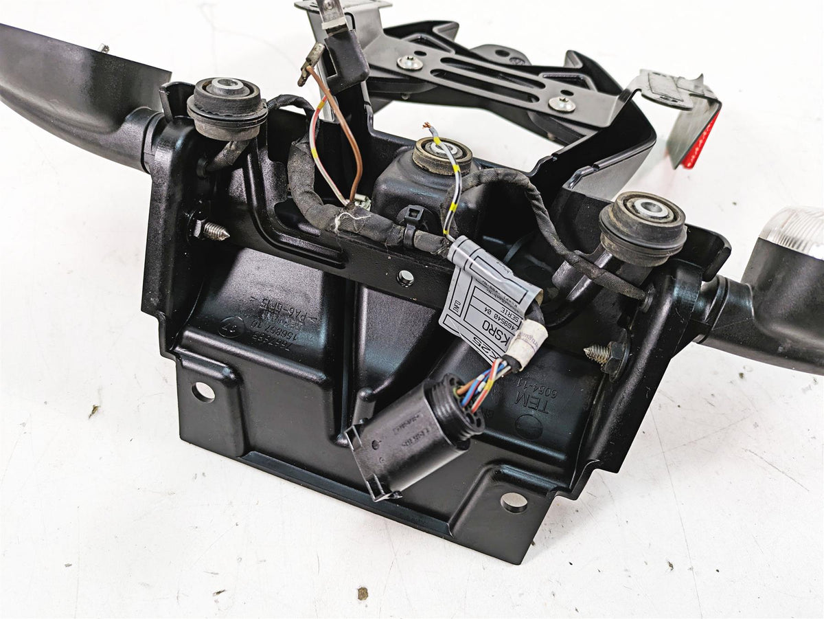 2007 BMW R1200GS K255 Adv Plate Holder Turn Signals - For Parts 46627667683 {{ shop.shopifyCountryName }} - Mototech271