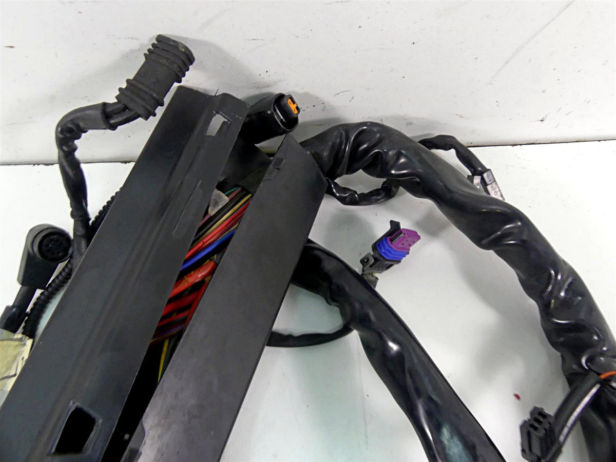 2006 Harley Touring FLHTCU SE E-Glide Main Wiring Harness Loom 70992-06 {{ shop.shopifyCountryName }} - Mototech271