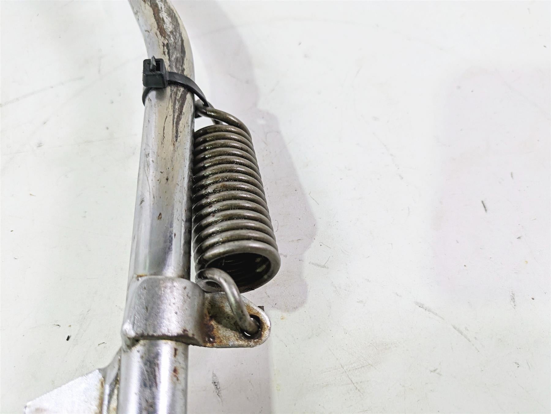 2016 Harley FXDWG Dyna Wide Glide Side Kickstand Kick Jiffy Stand 49704-90H {{ shop.shopifyCountryName }} - Mototech271