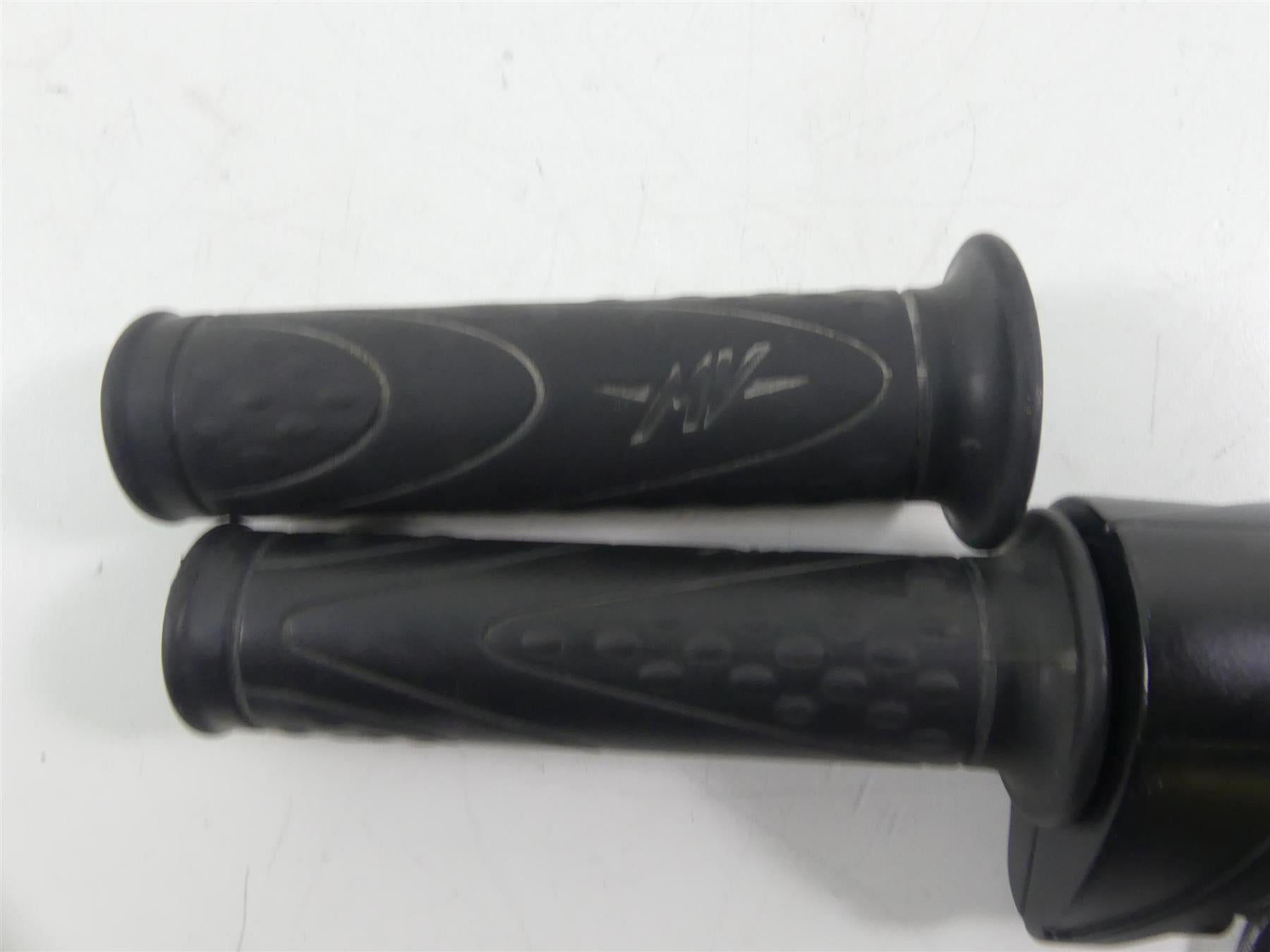 2018 Mv Agusta Brutale 800 RR Ride Fly By Wire Throttle Grip Set 8E00B5444 {{ shop.shopifyCountryName }} - Mototech271