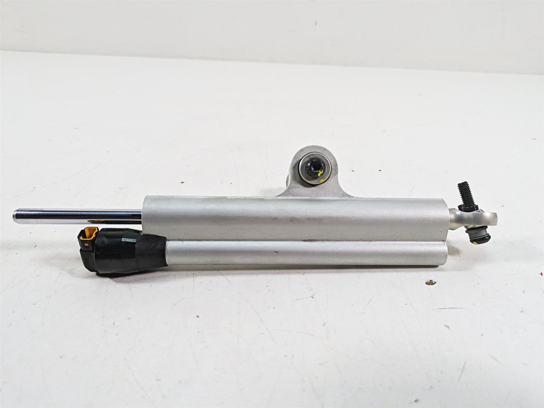 2020 Aprilia Tuono V4 Factory Ohlins Steering Damper Stabilizer 2B005520 {{ shop.shopifyCountryName }} - Mototech271