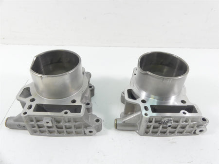 2004 Aprilia RSV1000 R Mille Cylinder Jugs & Piston Set AP0613418 {{ shop.shopifyCountryName }} - Mototech271