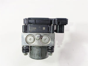 2016 Harley Touring FLHR Road King  Abs Brake Pump Module Unit 41100013A